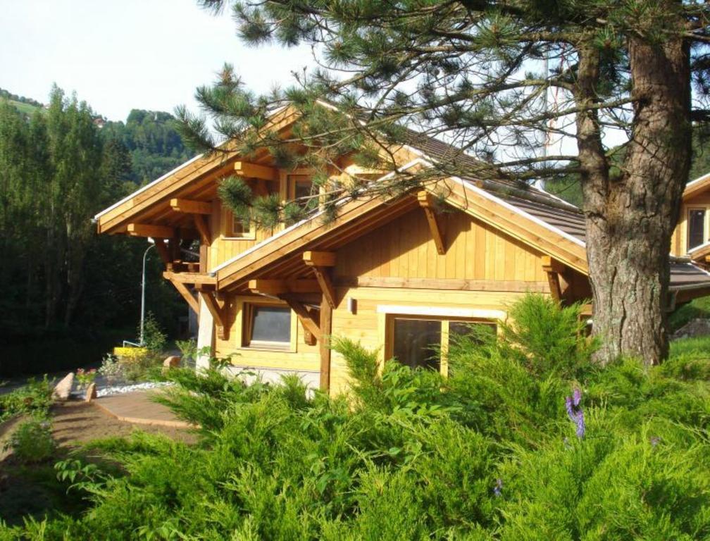 Les Chalets Des Chatelmines La Bresse Ruang foto